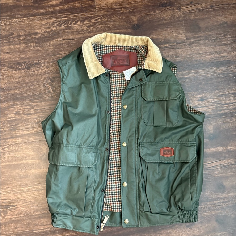 Woolrich Green Corduroy Collar Outdoor Vest